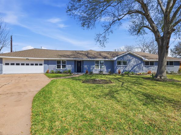 4414 Lemac Drive, Houston TX 77096