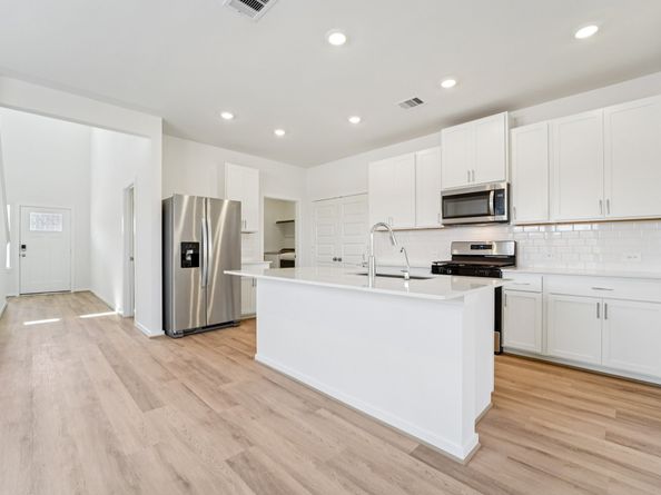 5719 Adamite Way, Houston TX 77048