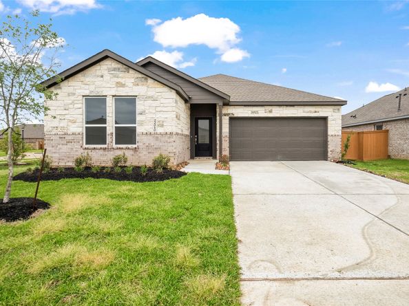 209 Shoreview Drive, Conroe TX 77303