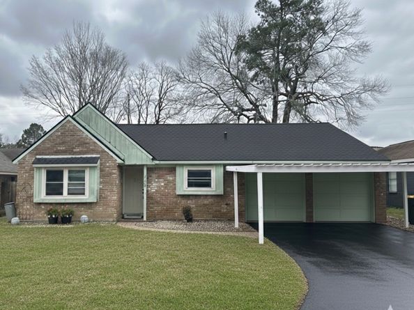 705 Phyllis Court, Conroe TX 77303