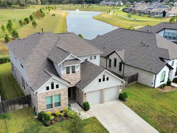 1334 Wild Mustang Trail, Richmond TX 77406