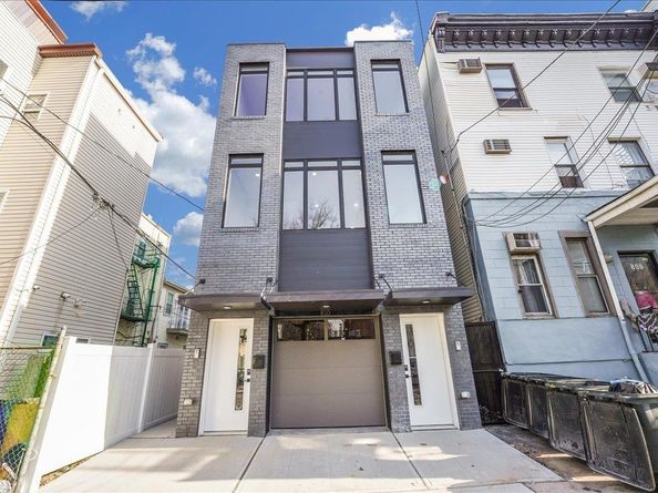810 6th St 2, Union City NJ 07087