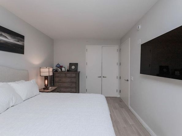 160 1st St 709, Jersey City NJ 07302