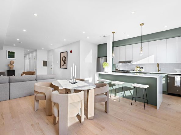 322 3rd St C, Jersey City NJ 07302