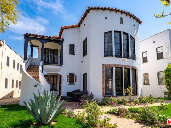 1122 S Sycamore Avenue, Los Angeles CA 90019