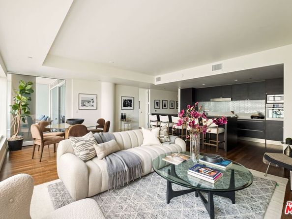 6250 Hollywood Boulevard 5N, Los Angeles CA 90028