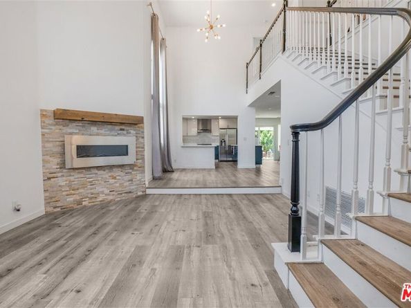 2481 S Bundy Drive, Los Angeles CA 90064