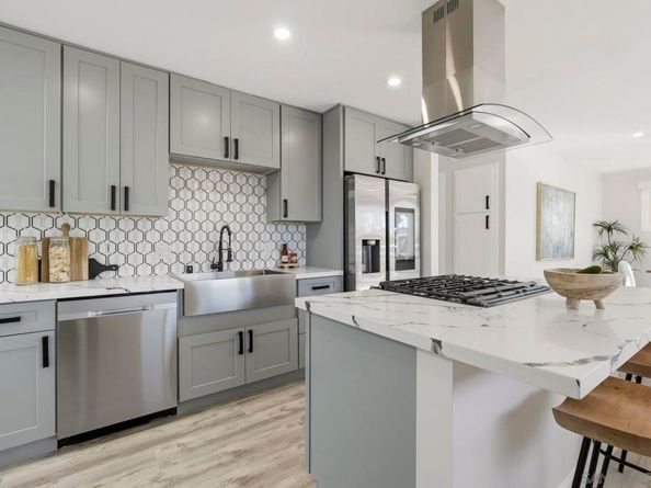 4657 Pocahontas Ave, San Diego CA 92117