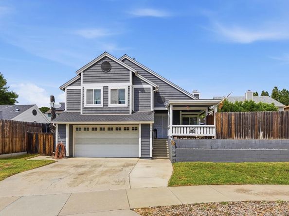 956 Mariposa Place, Escondido CA 92026