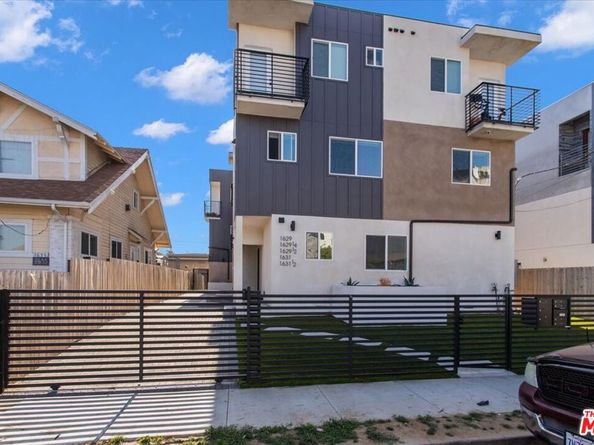 1629 S New Hampshire Avenue, Los Angeles CA 90006