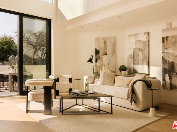 2919 Waverly 101, Los Angeles CA 90039