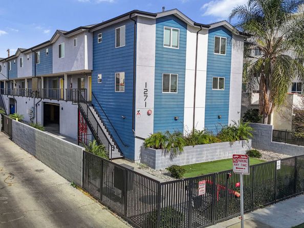 1271 W 39th Place, Los Angeles CA 90037