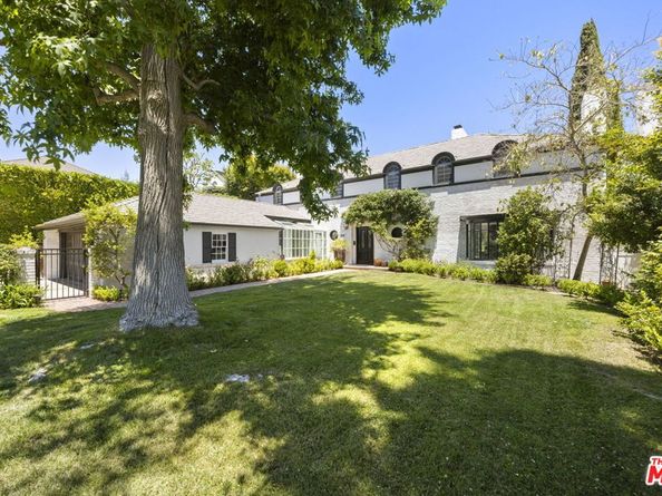 850 Birchwood Drive, Los Angeles CA 90024