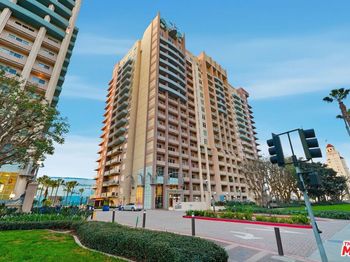 388 E Ocean Boulevard