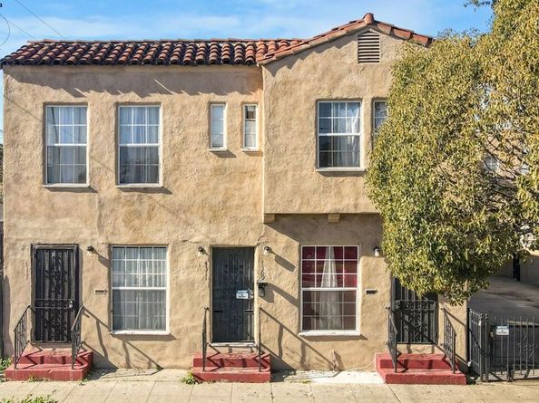 838 E 43rd Street, Los Angeles CA 90011