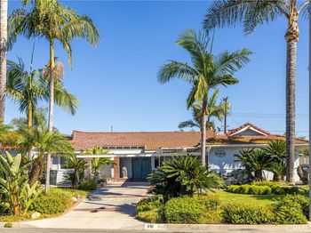 910 S Donna Beth Avenue