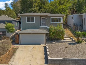 3842 Harriman Avenue