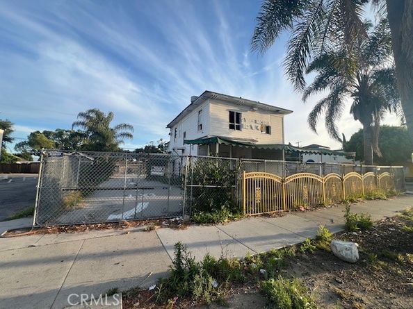 604 E Mission, Pomona CA 91766