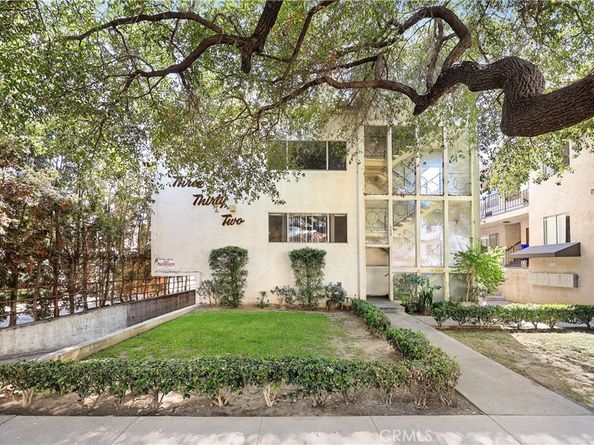 332 Riverdale Drive, Glendale CA 91204