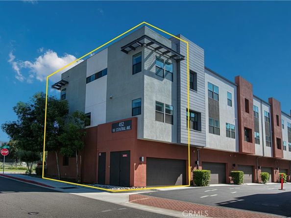 448 W Central Ave, Brea CA 92821