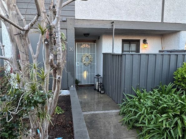 11311 Tampa 30, Porter Ranch CA 91326