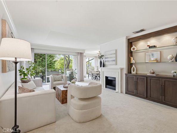 836 S Bundy Drive 303, Los Angeles CA 90049