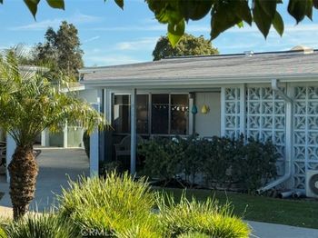 13140 Del Monte Drive #52L