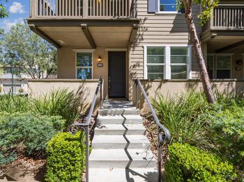 908 N Primrose Lane