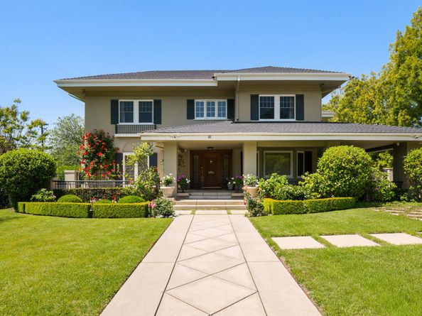 1295 S Oakland Avenue, Pasadena CA 91106