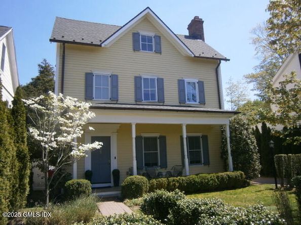 65 Sherwood Place, Greenwich CT 06830