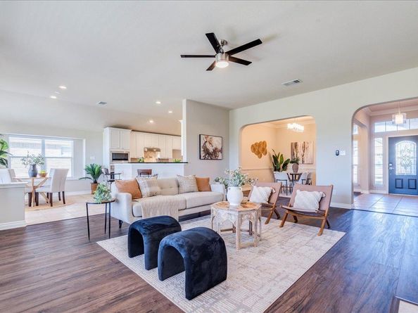 19429 Sea Island DR, Pflugerville TX 78660