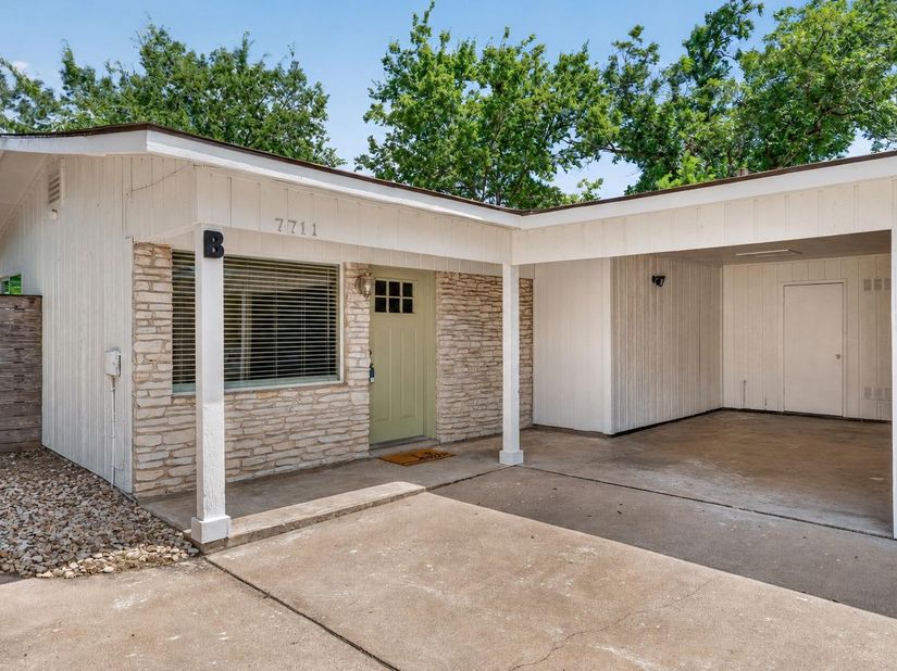 7711 Watson ST B, Austin TX 78757