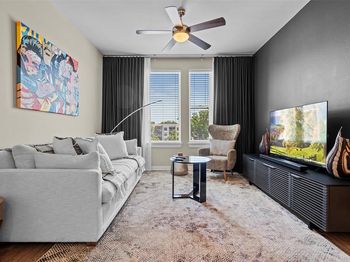 1900 Barton Springs RD