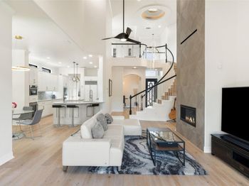 3979 River Place BLVD