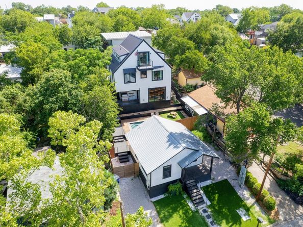 1914 E 8th ST, Austin TX 78702