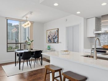 300 Bowie ST