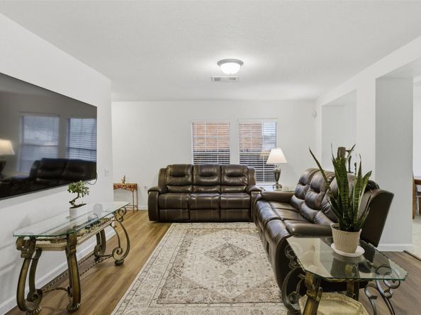 7536 Marble Ridge DR, Austin TX 78747