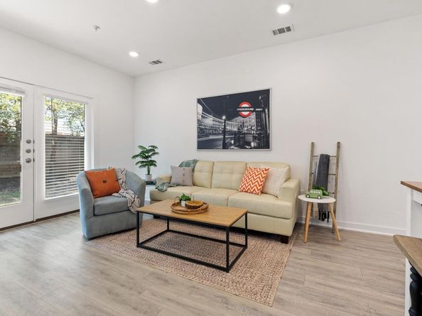 5924 S Congress Ave 85, Austin TX 78745