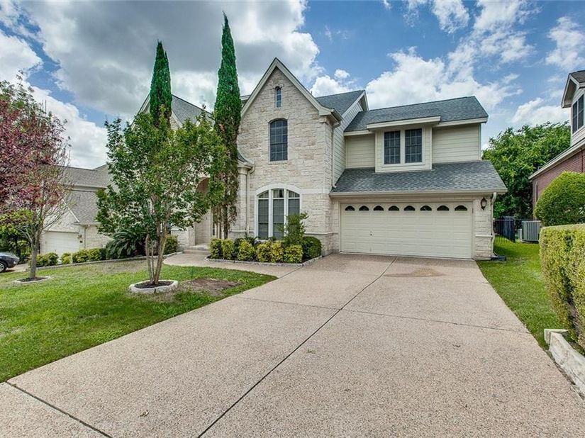 10025 Dianella LN, Austin TX 78759