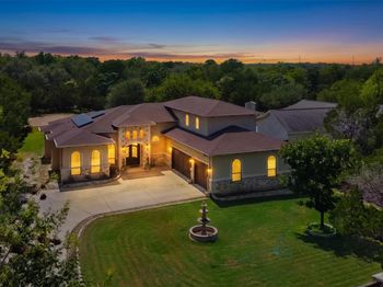 303 N Mustang Ave