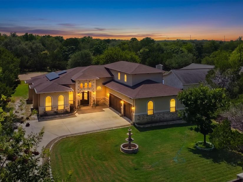 303 N Mustang Ave, Cedar Park TX 78613