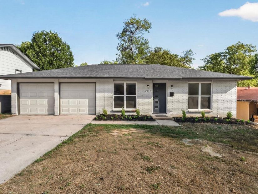 6913 La Salle DR, Austin TX 78723