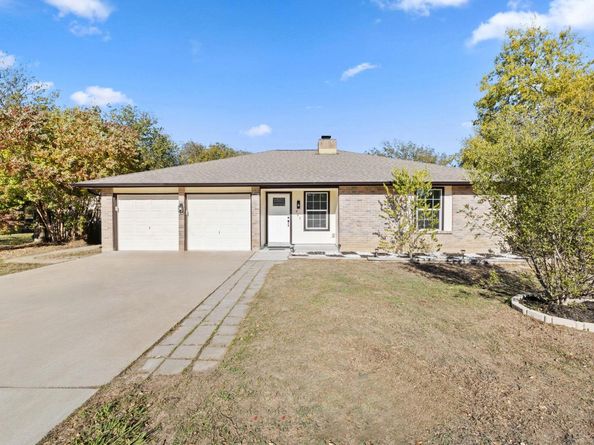 902 Virginia DR, Round Rock TX 78664