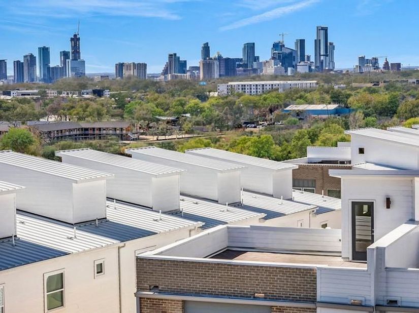 2805 McCurdy ST 10, Austin TX 78723