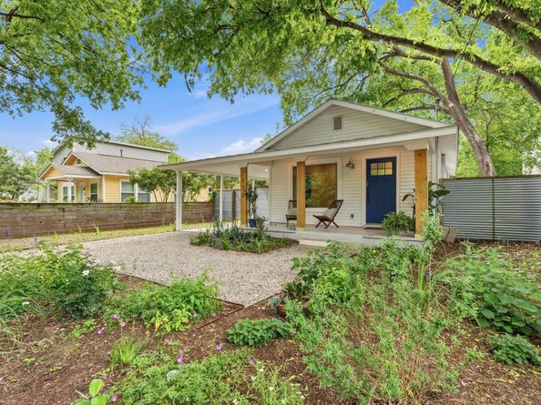 1122 Gunter ST, Austin TX 78702