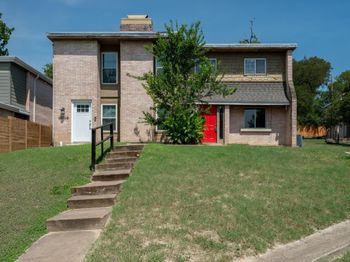 6406 Chimney Creek CIR