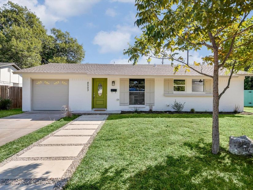 8503 Stillwood LN, Austin TX 78757