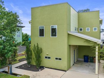 7404 Ava LN