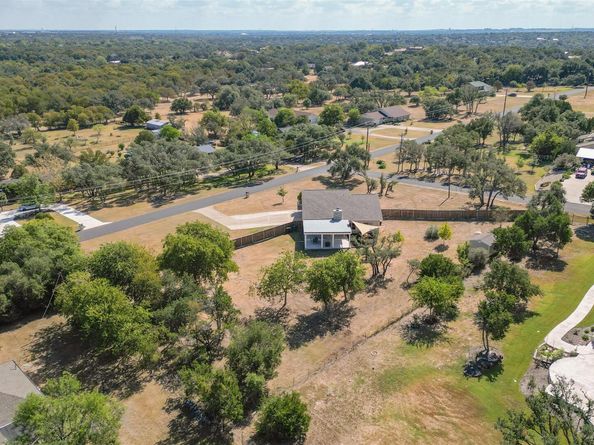 1910 Walsh DR, Round Rock TX 78681