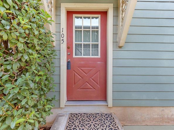 900 Taulbee LN 105, Austin TX 78757